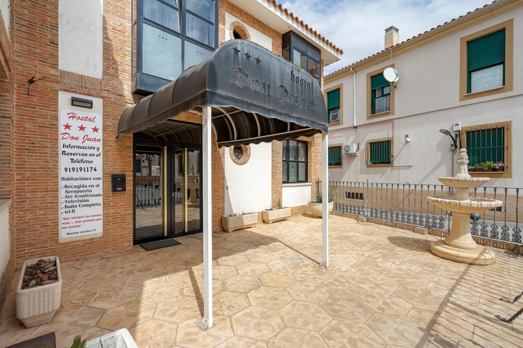 Hostal Don Juan Meco Exterior foto